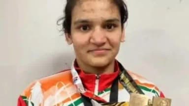 बूंदी: बूंदी की गोविंदपुर बावड़ी की बेटी अरुंधति रॉय ने कॉमनवेल्थ गेम में लहराया तिरंगा, प्रदेश की पहली गोल्ड मेडलिस्ट बनी
