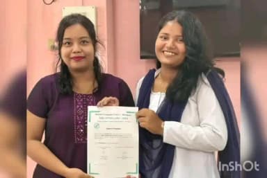মৰিগাঁও: জিলাৰ মাজমজিয়াত এমহীয়া বিনামূলীয়া গ্ৰীষ্মকালীন কম্পিউটাৰ প্ৰশিক্ষণ কৰ্মশালাৰ সফল সামৰণি