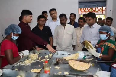 दुमका: दुमका में 'झारफल' कटहल प्रोसेसिंग यूनिट का उद्घाटन, PVTG महिलाओं को मिलेगा स्वरोजगार