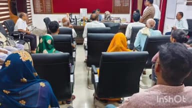 मधेपुरा: मधेपुरा डीएम कार्यालय में जनसुनवाई का आयोजन, डीएम ने 24 मामले सुने
