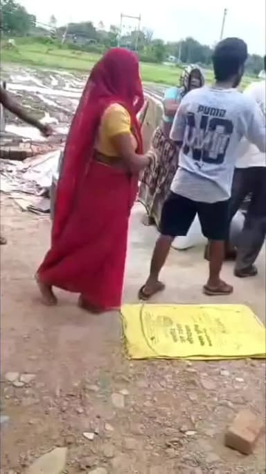 jila Maihar amarpatan Tala Thana antargat gram kotar kighatnaHai jiske Karan sabhi Parivar aatmhatya karneke liyemajbur