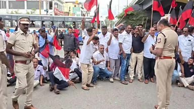 ஓசூர்: பேருந்து நிலையம் முன்பு சாலை மறியலில் ஈடுபட்ட 100க்கும் மேற்ப்பட்ட திமுகவினரை கைது செய்த நகர போலிசார்
