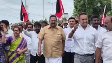வாலாஜா: முத்துக்கடை பேருந்து நிலையத்தில் உதயநிதி ஸ்டாலின் கைது கண்டித்து திமுகவினர் சாலை மறியல் கைது