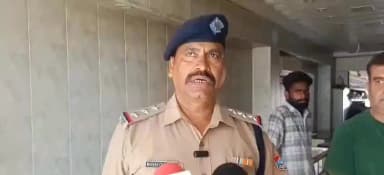 काशीपुर: श्रृंगार बुटीक के बेसमेंट में लगी भीषण आग, 20 लाख रुपये का सामान जलकर हुआ खाक