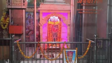 हरिनाम संकीर्तन मंडल के द्वारा निलकंठ हनुमान महादेव मंदिर में मय संगीतमय सामुहिक सुन्दर काण्ड पाठ का हुआ आयोजन, भजन