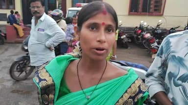 বিশালগড়: টাকে ফিরে পাওয়ার দাবিতে বিশালগড় থানায় বসল চিটফান্ড কোম্পানির গ্রাহকরা