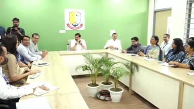 मुख्यमंत्री डॉ. मोहन यादव द्वारा कमला नेहरू सांदीपनि कन्या शासकीय विद्यालय, भोपाल में आयोजित कार्यक्रम में 'शिक्षकों के साथ संवाद'
#Bhopal