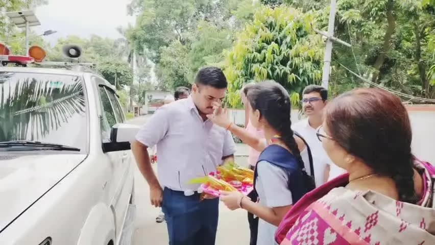 उप विकास आयुक्त माननीय श्री काजले वैभव नितिन पीएम श्री जवाहर नवोदय विद्यालय में स्थापना दिवस पर मुख्य अतिथि थे। 5 May 26