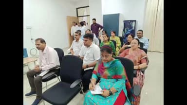 छपरा: जिला पदाधिकारी ने राजकीय चिकित्सा महाविद्यालय एवं अस्पताल, छपरा का किया निरीक्षण