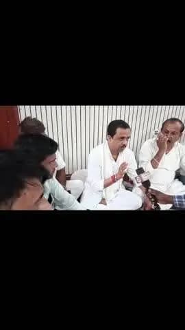 अम्बाह नगर पालिका की जनसमस्याओं को लेकर 6 पार्षदों का अनिश्चितकालीन धरना शुरू
अम्बाह। नगर पालिका क्षेत्र के विभिन्न वार्