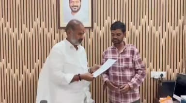 సిరిసిల్ల: ఆపదలో అండగా నిలిచిన ప్రభుత్వ విప్ ఆది శ్రీనివాస్ 7 లక్షల 50 వేల విలువగల ఎల్ఓసి మంజూరు చేసిన ప్రభుత్వ విప్