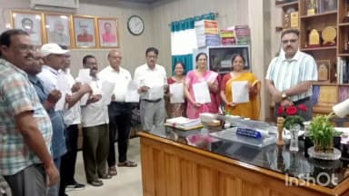 अंबिकापुर: छत्तीसगढ़ शासन के स्कूल शिक्षा विभाग रायपुर के निर्देशों के अनुपालन में विद्यालयों में शिक्षकों को सेवानिवृत किया गया