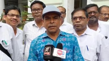 ଢେଙ୍କାନାଳ ସଦର: ଓଡିଶା ସ୍କୁଲ କଲେଜ ଶିକ୍ଷକ ଓ କର୍ମଚାରୀ ସମନ୍ବୟ ସମିତି ପକ୍ଷରୁ ମୁଖ୍ୟମନ୍ତ୍ରୀଙ୍କ ଉଦ୍ଦେଶ୍ୟରେ ଜିଲ୍ଲାପାଳଙ୍କୁ ଦାବିପତ୍ର ପ୍ରଦାନ ପରେ ପ୍ରତ