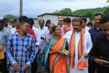 ଆଠମଲ୍ଲିକ: ଆଠମଲ୍ଲିକରେ ଆୟୋଜିତ ହୋଇଥିବା ବିଭିନ୍ନ ପ୍ରକଳ୍ପ ଶିଳାନ୍ୟାସରେ ଯୋଗ ଦେଲେ ମନ୍ତ୍ରୀ ରବି ନାରାୟଣ ନାଏକ