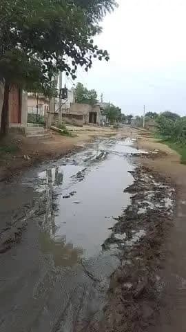 राजनीतिक पर चढ़ा गांव गागुंदा
ग्राम पंचायत भोगादित गांव गागुंदा की जनता बहुत ही परेशानी का सामना कर रही ओर न तो कोई। न