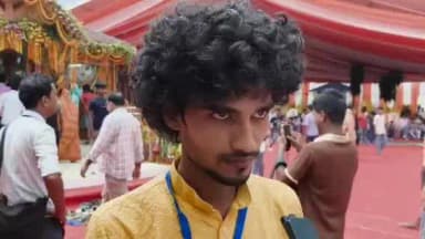 डुमरा: सीतामढ़ी पुनौरा धाम में सज्जाद अंसारी ने माता सीता के लिए कार्यक्रम में गाया भजन