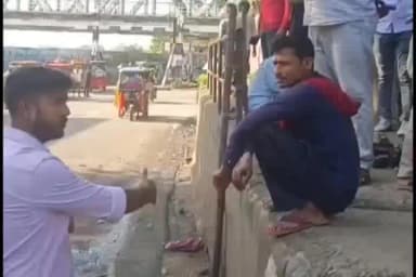 लखीसराय: लखीसराय में जाम की समस्या पर परिवहन विभाग की कार्रवाई, 7 बाइक चालकों का चालान