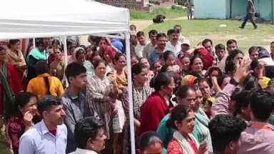 चम्पावत: गोरलचौड़ मैदान में शनिवार को श्रमिक कल्याण शिविर का आयोजन किया गया