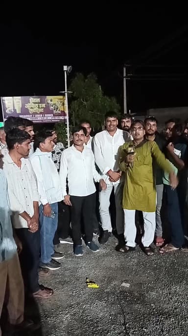 रतनगढ़: RLP सुप्रिमो हनुमान बेनीवाल का रतनगढ़ में कार्यकर्ताओं ने भव्य स्वागत एवं अभिनंदन किया