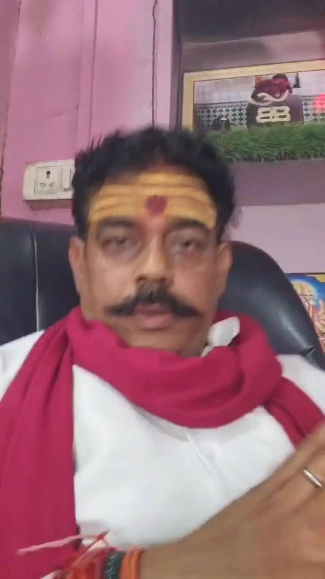 गैवीनाथ धाम गर्भगृह बंदी: जनआक्रोश उग्र, चित्रकूट विधानसभा के वरिष्ठ समाजसेवी दीपक त्रिपाठी ने कहा—