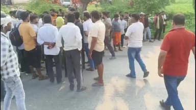 ओबरा: तेलगुड़वा में बल्कर की टक्कर से साइकिल सवार युवक की दर्दनाक मौत, दो लोग बाल-बाल बचे