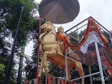 गोरखपुर: सीएम योगी के नेतृत्व में निकाली गई भव्य तिरंगा यात्रा, कहा- स्वतंत्रता संग्राम सेनानियों की अमिट गाथा का नाम है तिरंगा