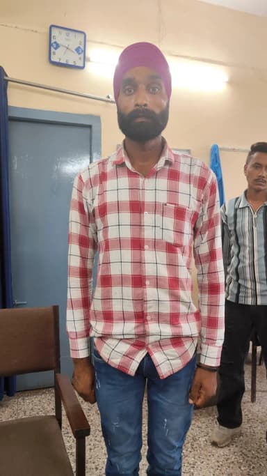 नाहन: नाहन बस स्टैंड चोरी का खुलासा, पुलिस ने 100% नकदी और सामान बरामद किया