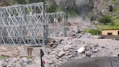 चमोली: चमोली में भारी बारिश से वैली ब्रिज बहा, SDRF-NDRF की तलाश जारी