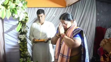 ଧର୍ମଶାଳା: ସୁନ୍ଦରିଆ ଗ୍ରାମରେ ଏକାଦଶାହ କ୍ରିୟାରେ ଯୋଗଦେଲେ ନାରୀ ନେତ୍ରୀ ମିନତୀ ସାହୁ