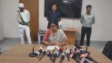 అసిఫాబాద్: రేషన్ బియ్యం అక్రమ తరలింపుపై ప్రత్యేక నిఘా: ఆసిఫాబాద్ జిల్లా కలెక్టర్ హరిత