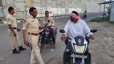 అసిఫాబాద్: ఆసిఫాబాద్ పట్టణంలో డ్రంక్ అండ్ డ్రైవ్ తనిఖీలు