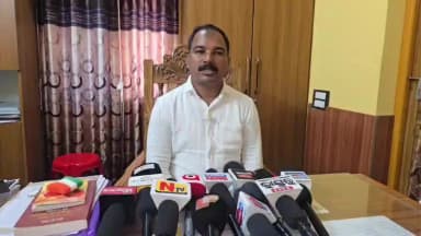ନବରଙ୍ଗପୁର ପୋଲିସ ଷ୍ଟେସନ: ନ୍ୟୁକ୍ଳିଅର ପ୍ଲାଣ୍ଟ କୁ ନେଇ ବର୍ତମାନ କୌଣସି ଯୋଜନା ନାହିଁ ବୋଲି ନିଜ କାର୍ଯ୍ୟାଳୟରେ ମତ ଦେଲେ ବିଧାୟକ ଗୌରୀ ଶଙ୍କର ମାଝୀ