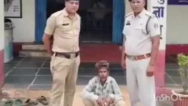 भिंभौरी: कंडरका चौकी की पुलिस ने आबकारी एक्ट के तहत 2 प्रकरण में 2 आरोपियों से 44 पौवा शराब किया ज़ब्त
