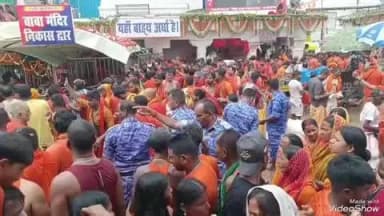 देवघर: श्रावणी मेला के चौक दवे दिन 4:07 बजे बाबा बैद्यनाथ मंदिर का पट खुला, शिव भक्तों की जय घोष से गूंजी रूट लाइन