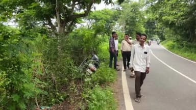 କବିସୂର୍ଯ୍ୟନଗର: ବେଗୁନିଆପଡ଼ା କେ ବରିଡ଼ା ମୁଖ୍ୟ ରାସ୍ତାରେ ମର୍ମନ୍ତୁଦ ସ୍କୁଟି ଦୁର୍ଘଟଣା, ଜଣେ ଗୁରୁତର