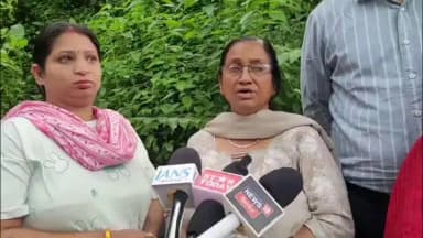 सोलन: सोलन शहर के वार्ड नं 3 में 70 से 80 साल पुराना मकान गिरा, बाल-बाल बचा परिवार