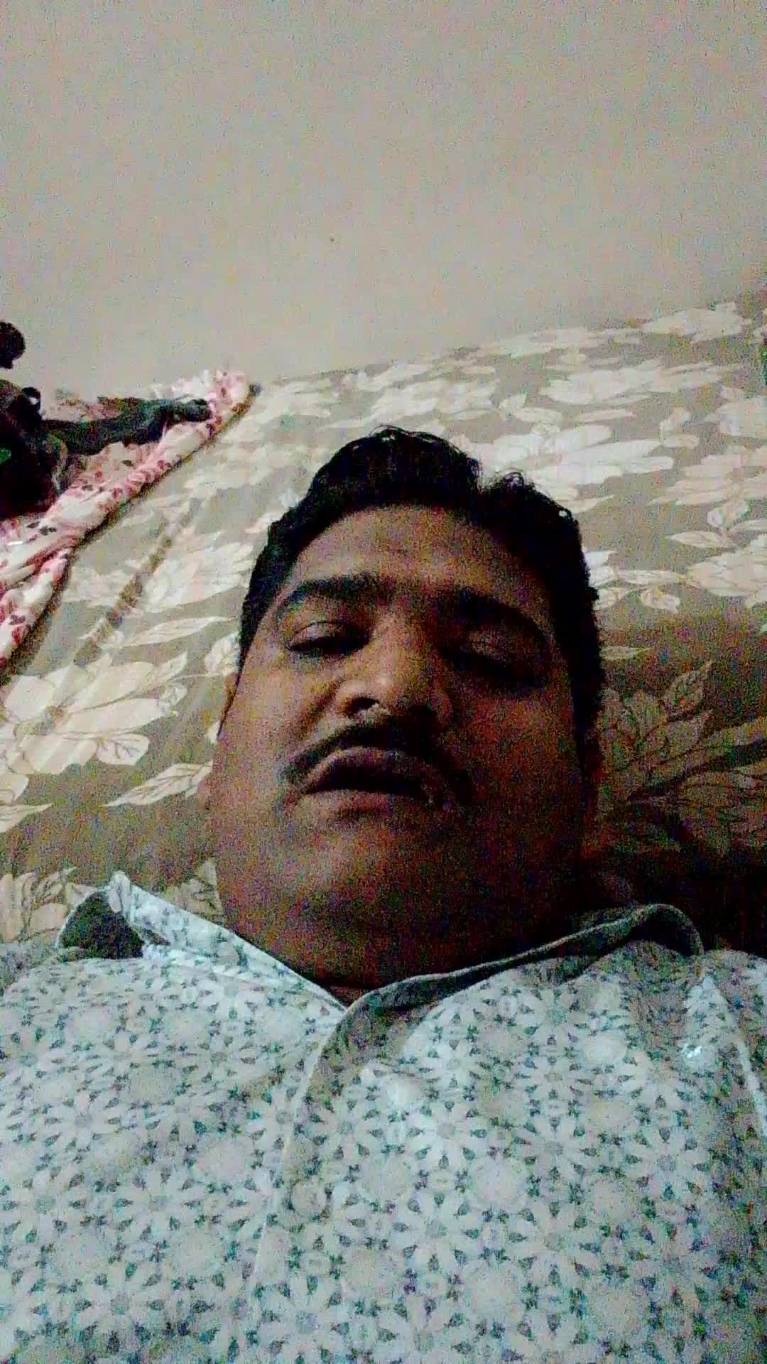 kharsiya road road mein gaddha ke Karan sab auto palat ja rahe hain