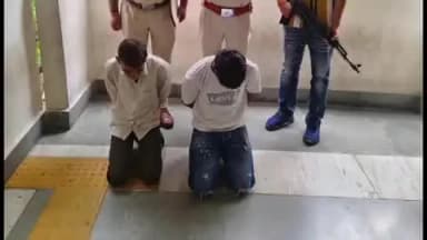 रोहतक: रोहतक बस स्टैंड पर महिला के बैग से लाखों के गहने चुराने वाले दो आरोपी सोनीपत से गिरफ्तार