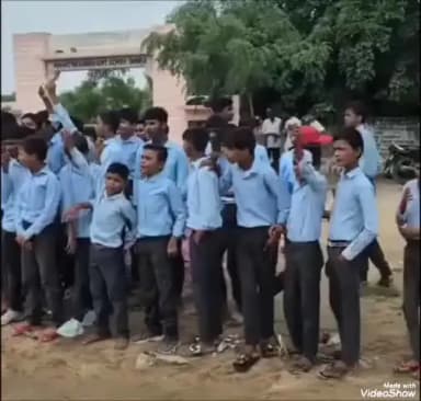 जालौर: धानसा के सरकारी स्कूल में छात्रों ने किया प्रदर्शन