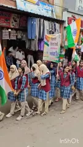 आष्टा: आष्टा में बारिश के बीच लहराया तिरंगा विधायक अध्यक्ष ने की ध्वज लहराने की अपील