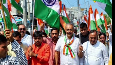 चरखी दादरी: चरखी दादरी में निकली भव्य तिरंगा यात्रा, विधायक ने की शिरकत
