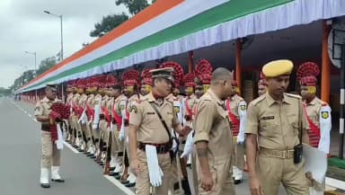 কলকাতা: স্বাধীনতা দিবসে রেড রোডে নিশ্ছিদ্র নিরাপত্তা, নজরদারিতে কলকাতা পুলিশ