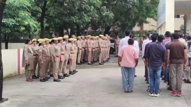 मुज़फ्फरनगर: विभाजन विभीषिका स्मृति दिवस पर मुजफ्फरनगर पुलिस ने शहीदों को नमन किया, दो मिनट का मौन रखकर दी श्रद्धांजलि