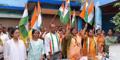 बिछिया: बम्हनी बंजर में तिरंगे के रंग में रंगा नगर, देशभक्ति के नारों से गूंज उठा