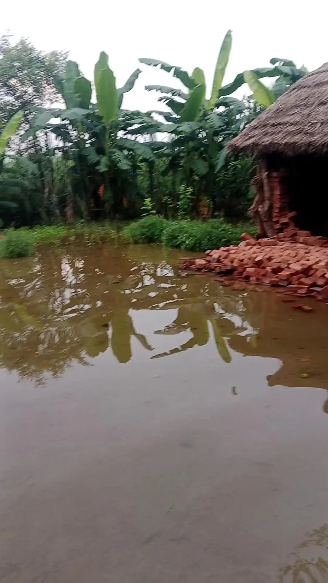 baba ji ki madaiyo me pani bhar gaya h