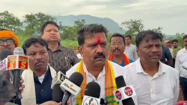 जगदलपुर: 14 अगस्त को कर्रेगुट्टा पर पहुंची बस्तर तिरंगा यात्रा, उप मुख्यमंत्री विजय शर्मा ने फहराया तिरंगा