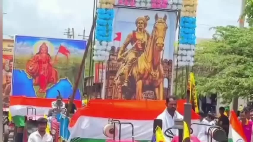 ಹಡಗಲಿ: ಪಟ್ಟಣದಲ್ಲಿ ಶ್ರೀ ಕ್ರಾಂತಿವೀರ ಸಂಗೊಳ್ಳಿ ರಾಯಣ್ಣನವರ ಜಯಂತೋತ್ಸವ ಆಚರಣೆ