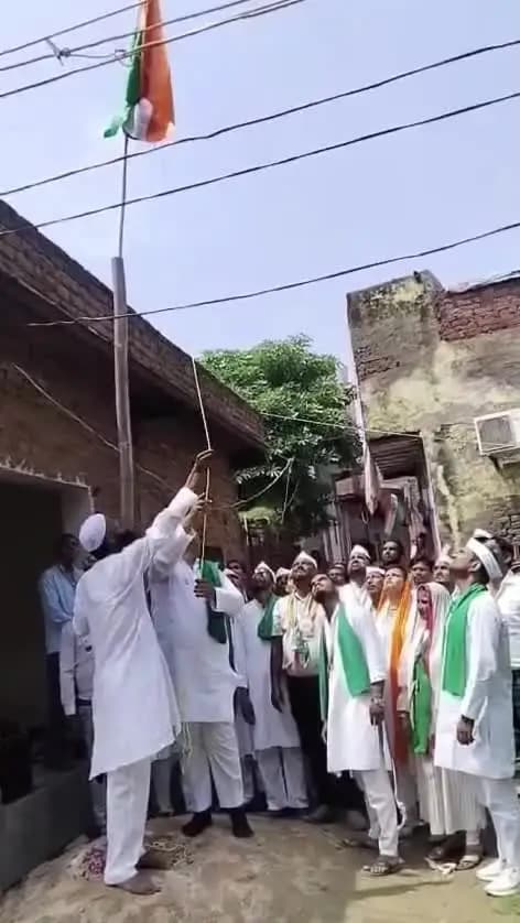 भारतीयकिसान यूनियन अवध राजू गुप्ता राजू गुप्ता संगठन के युवा जिला अध्यक्ष शान मोहम्मद के कार्यालय ,,,, पूजा कॉलोनी ,,