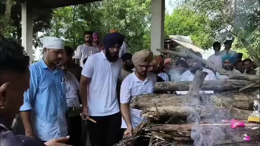ਆਨੰਦਪੁਰ ਸਾਹਿਬ: ਆਈਟੀਬੀਪੀ ਦੇ ਡੀਆਈਜੀ ਪਰਮਿੰਦਰ ਸਿੰਘ ਦਾ ਅਨੰਦਪੁਰ ਸਾਹਿਬ ਵਿਖੇ ਸਰਕਾਰੀ ਸਨਮਾਨਾਂ ਨਾਲ ਕੀਤਾ ਗਿਆ