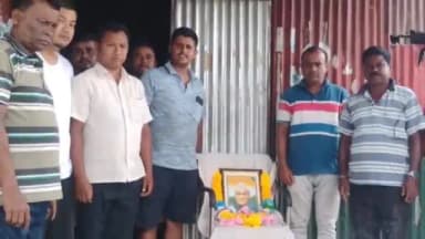 উদয়পুর: অম্পি এলাকায় বিজেপি দলের কার্যালয় প্রাক্তন প্রধানমন্ত্রীর মৃত্যুবার্ষিকী পালন করা হয়